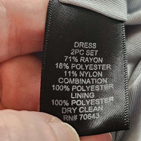 Jessica Howard Silver Metallic Ruffled Cocktail Mini Dress in 14 - Picture 8 of 8